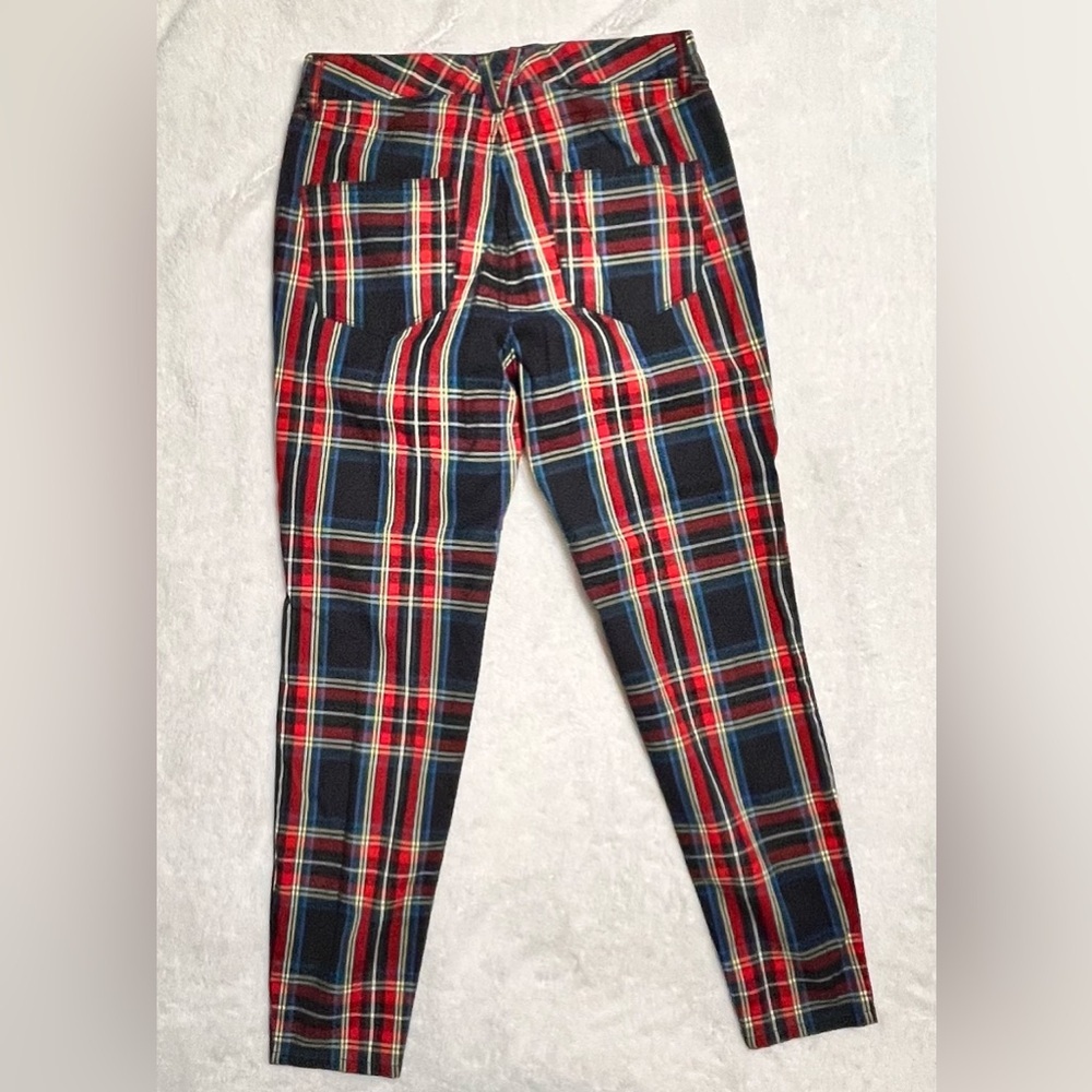 Vinyard Vines Women’s Jamie High Rise Jolly Plaid Pants - Picture 9 of 10